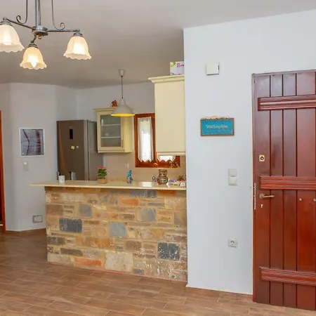 Holiday home Quiet House At Mikri Vigla *