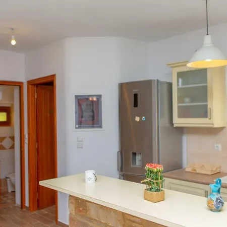 Holiday home Quiet House At Mikri Vigla