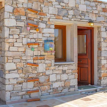 Holiday home Quiet House At Mikri Vigla *