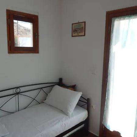 Holiday home Quiet House At Mikri Vigla *